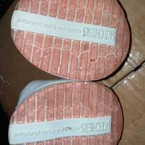 Skechers Kids Shoes - White and Pink